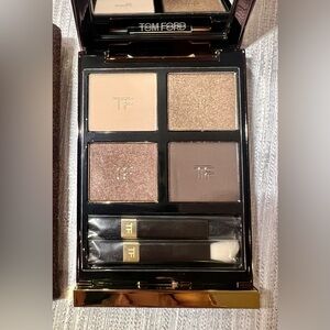 New In Box Tom Ford Eyeshadow Color Quad Palette - 29 Noir Fume